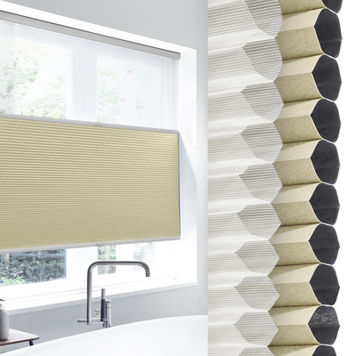 Transforme sus persianas de panal de miel con textura de espacio para una experiencia táctil y sensorial