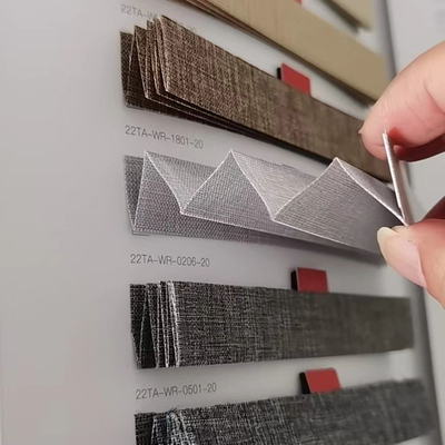 Guía de tela de persianas de plieges personalizables abierta y póngase en contacto con nosotros para una decoración personalizada