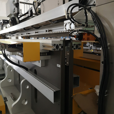 Semi-automático de grado ciegas de panal de miel haciendo la velocidad de la máquina y el voltaje personalizable